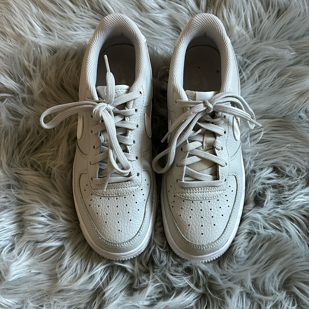 NIKE shoes in great condition